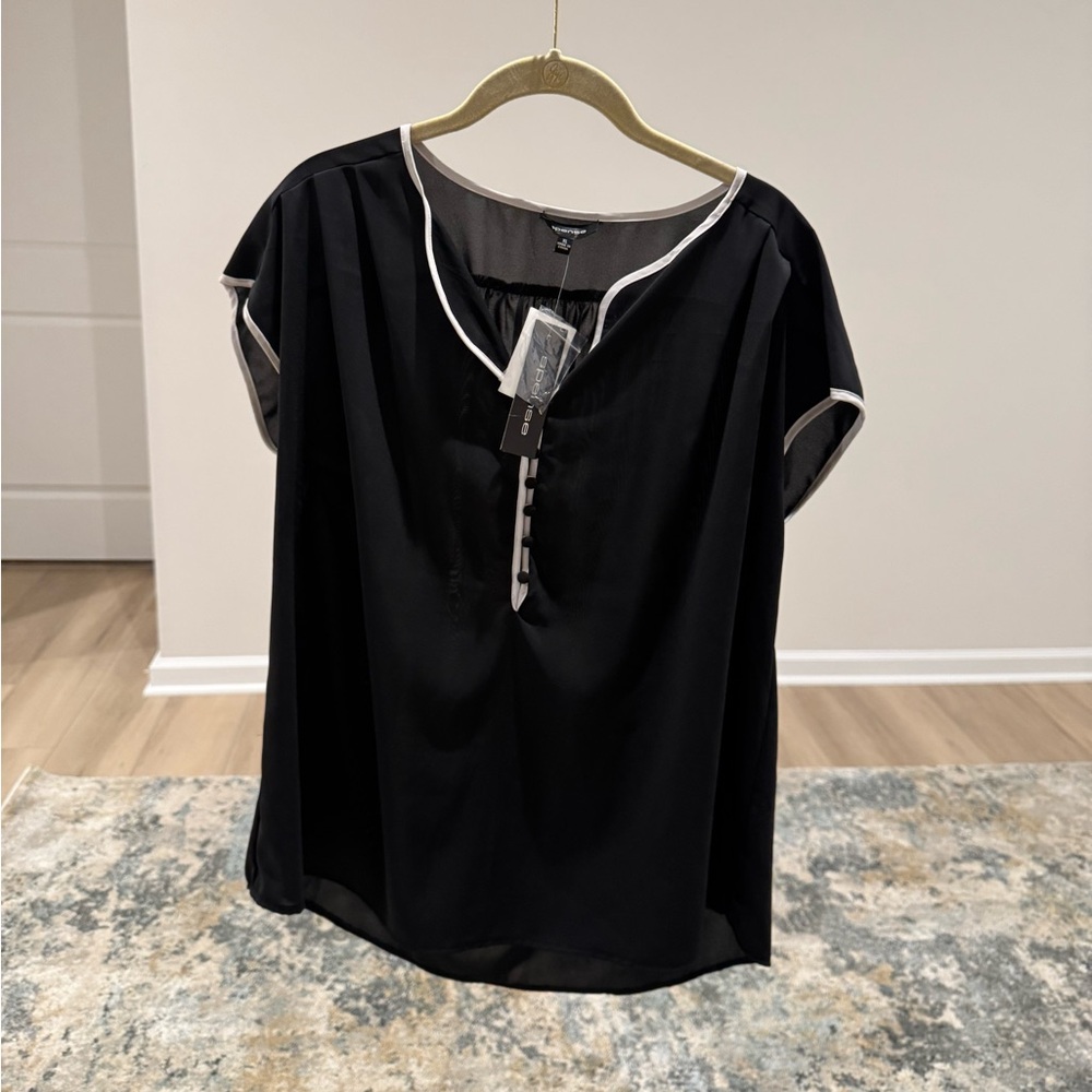 Spense Black Short Sleeved Blouse with White Trim - NWT; Size XL.